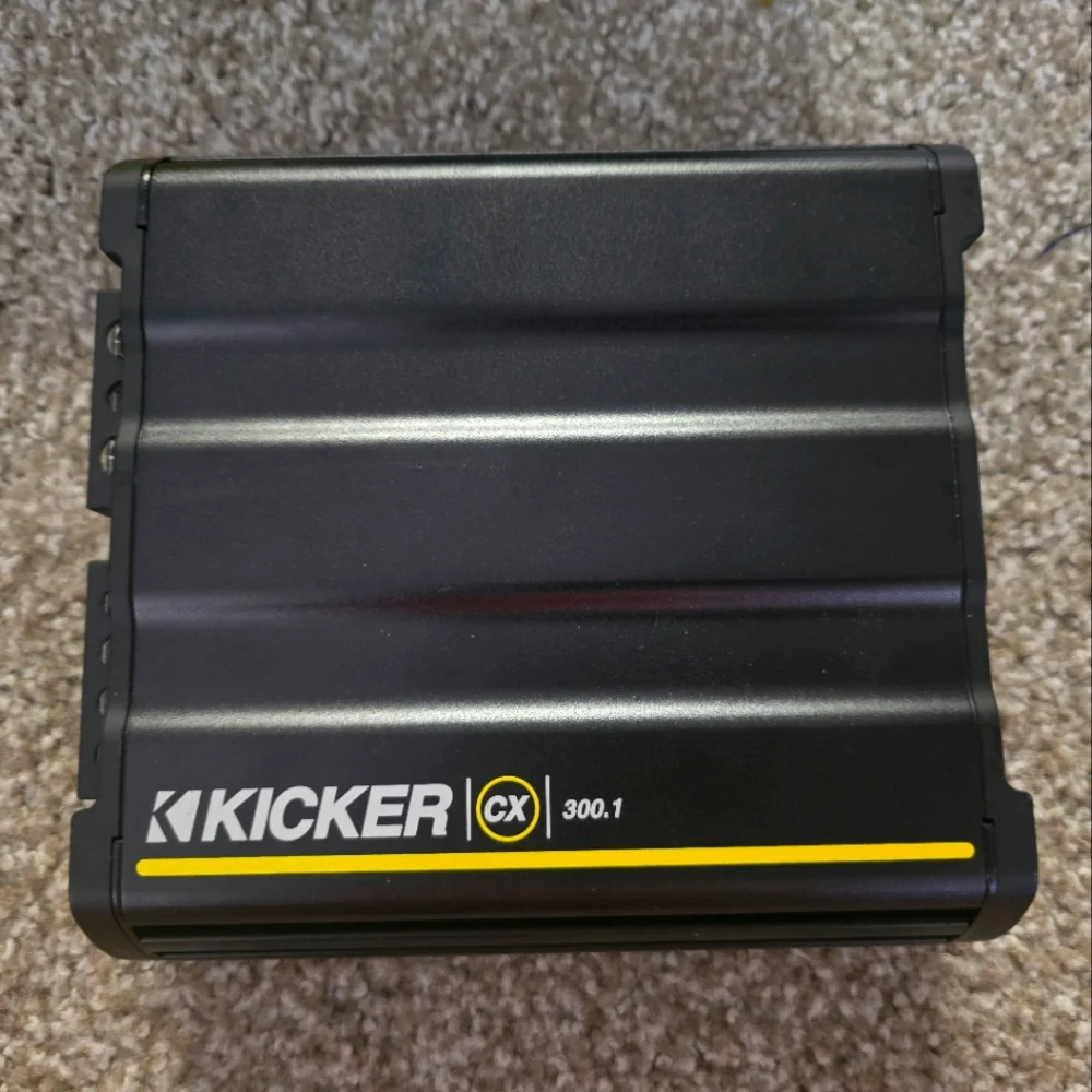 Kicker Amp - Picture 1 of 1